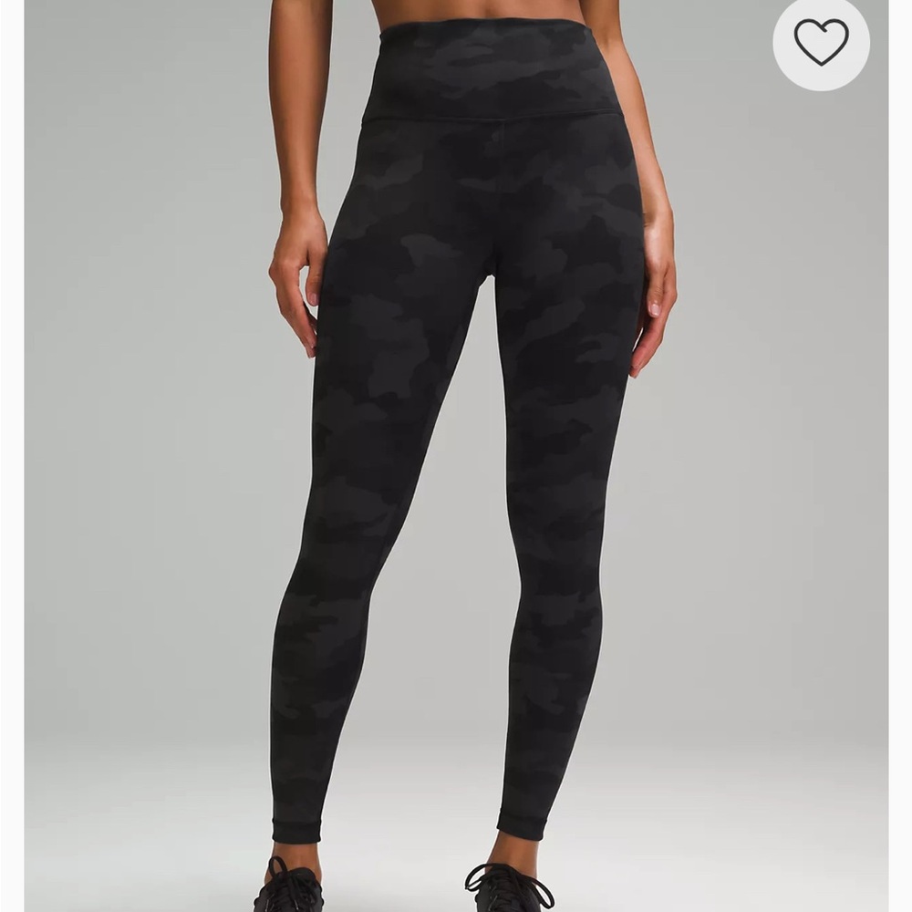 Lululemon Black Camouflage wunder train Leggings size 4